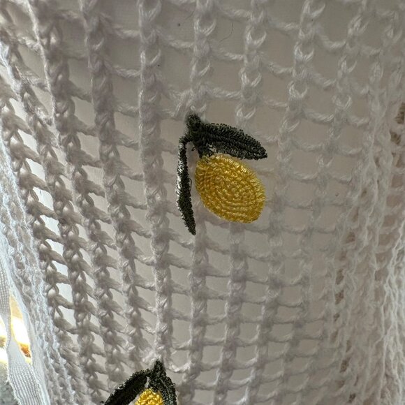 White Knit Cardigan With Yellow Lemon Embroidery & Tie Front Closure Womens XL - Picture 10 of 14